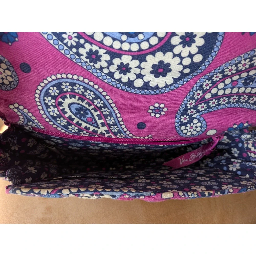 Vera Bradley‎ Petal Paisley Messenger Crossbody Bag Retired Pink Blue Navy